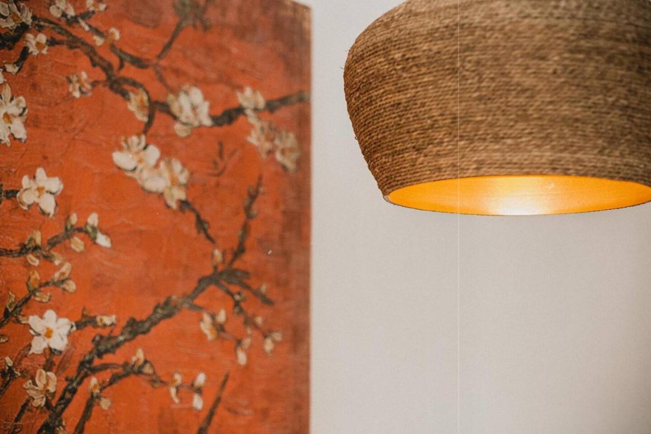 Charming Design Apartment Reina Sofia Madrid Bagian luar foto